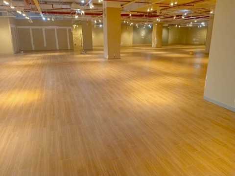 Trung Tâm Thương Mại