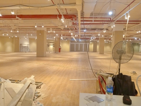 Trung Tâm Thương Mại