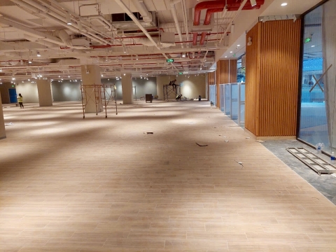 Trung Tâm Thương Mại