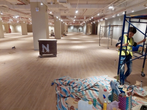 Trung Tâm Thương Mại