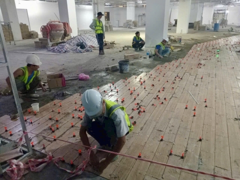 Thi Công & Hoàn Thiện Quy Mô Lớn