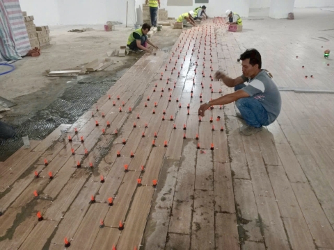 Thi Công & Hoàn Thiện Quy Mô Lớn