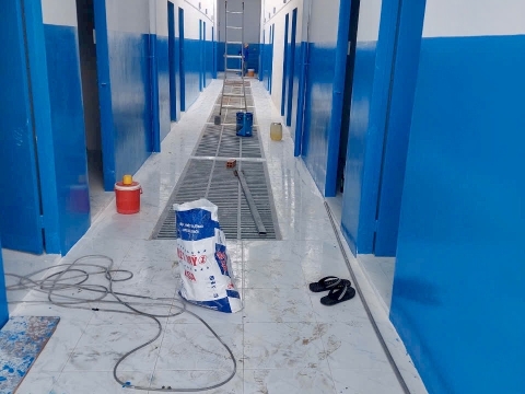 Thi Công & Hoàn Thiện Quy Mô Lớn